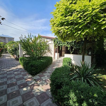 Cross Resort Hotel Erevan Exterior foto