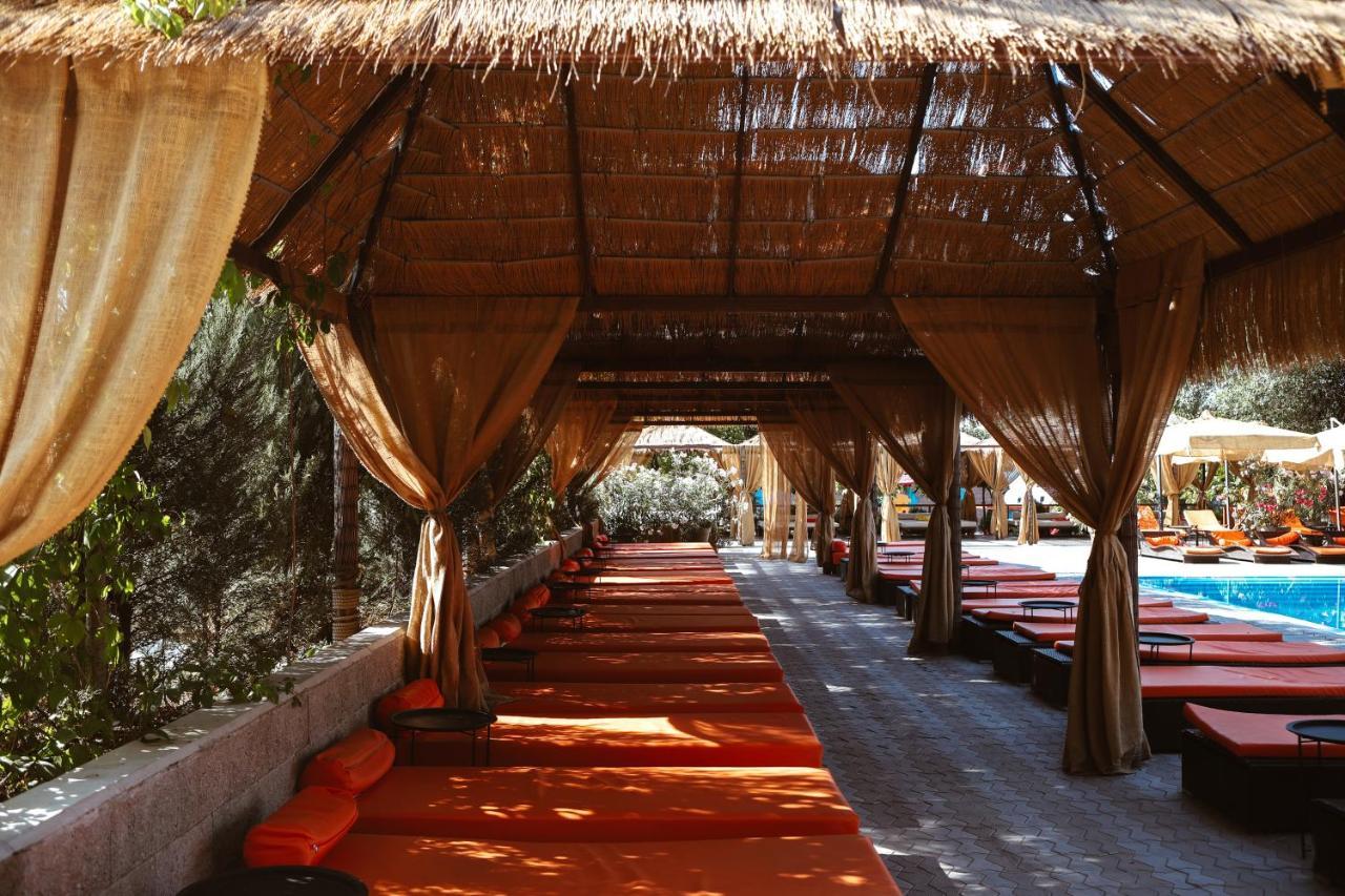 Cross Resort Hotel Erevan Exterior foto
