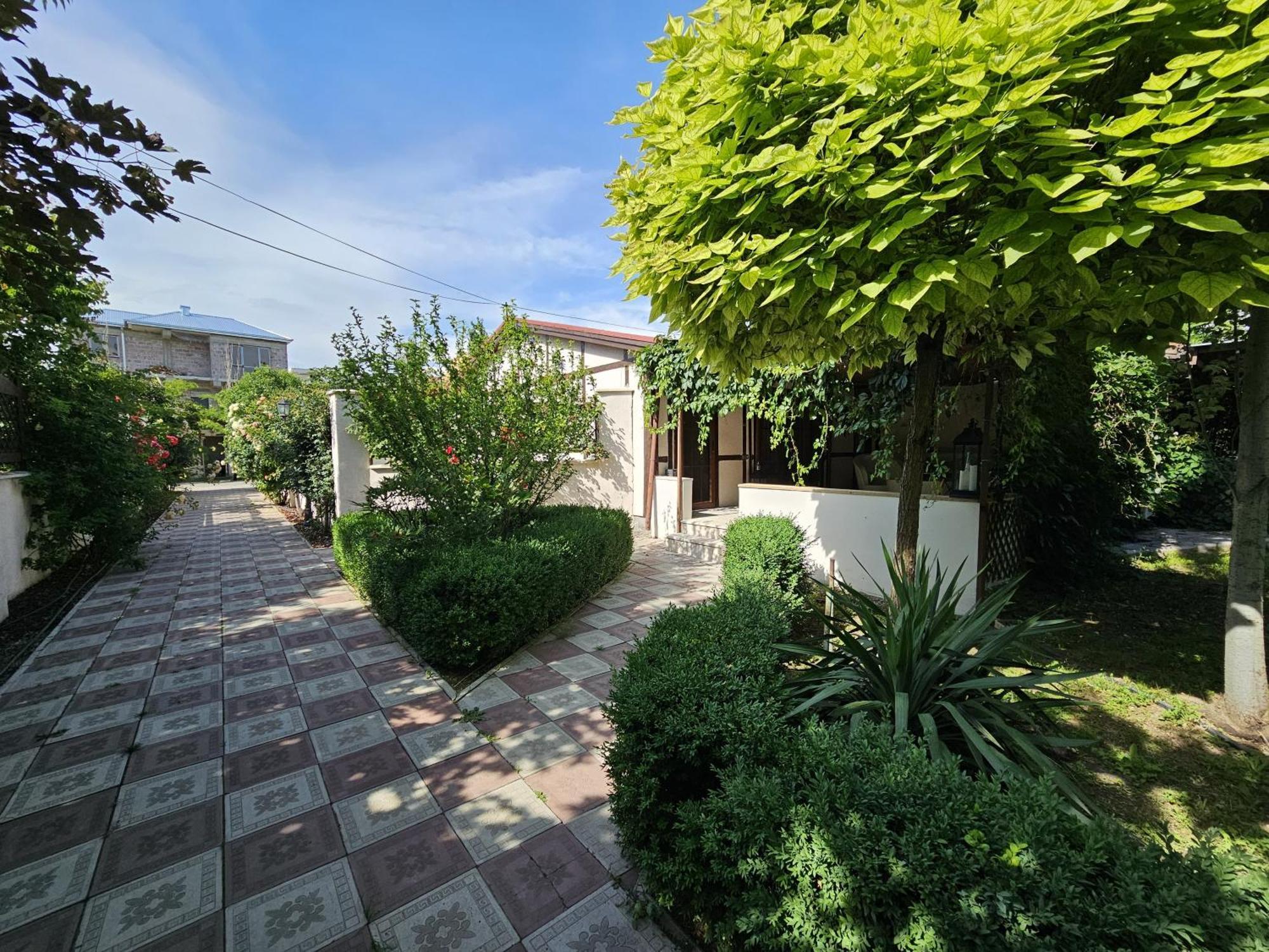Cross Resort Hotel Erevan Exterior foto